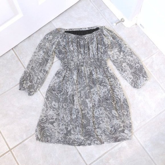LIKE NEW Korean Elegant Floral Dress Grey - Picture 3 of 6